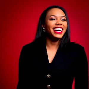 Meet your Posher, Nicole